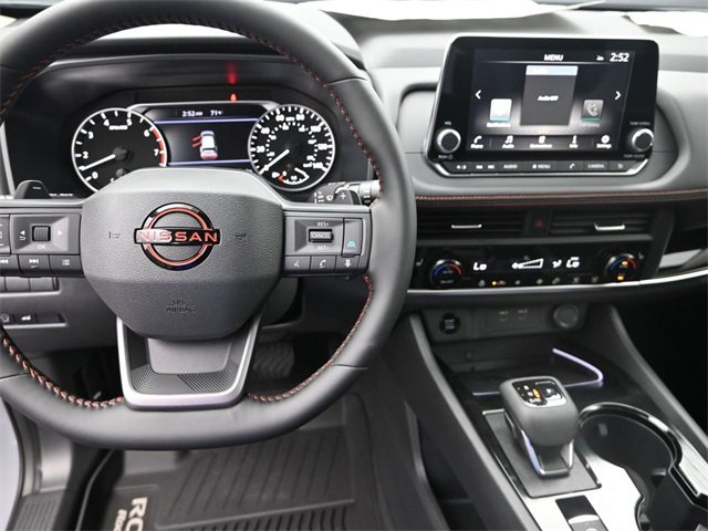 New 2026 Nissan Rogue SV image 18