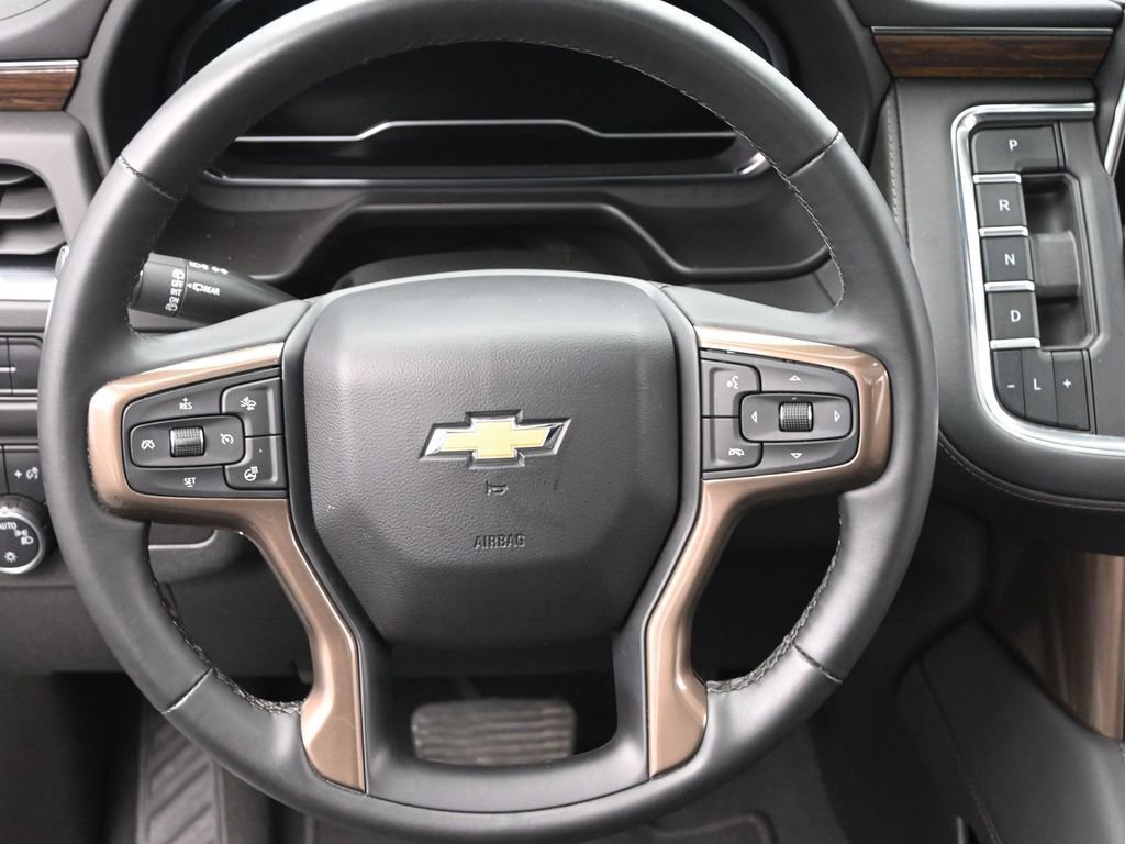 Used 2024 Chevrolet Tahoe High Country AWD/4WD image 30