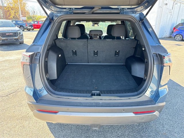 Used 2025 Chevrolet Equinox LT image 24