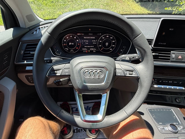 Used 2019 Audi Q5 2.0T Premium Plus w/ Premium Plus Package AWD/4WD image 23