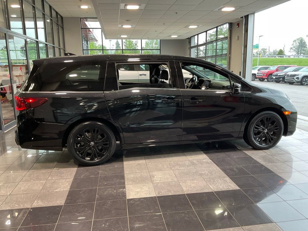 Used 2025 Honda Odyssey Sport-L image 5
