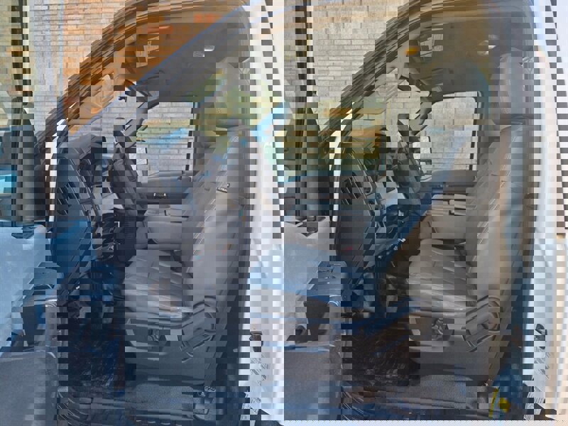 Used 2016 Ford F250 XL w/ Power Equipment Group AWD/4WD image 16