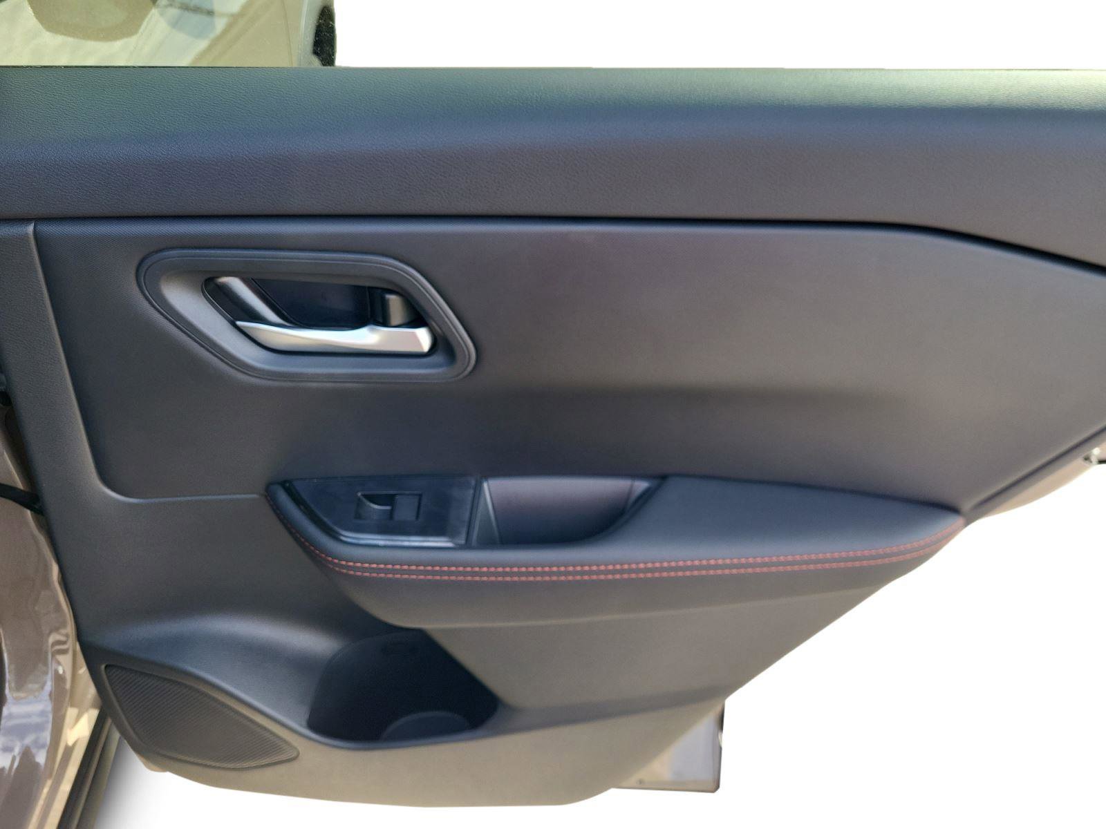 New 2026 Nissan Rogue Rock Creek image 23