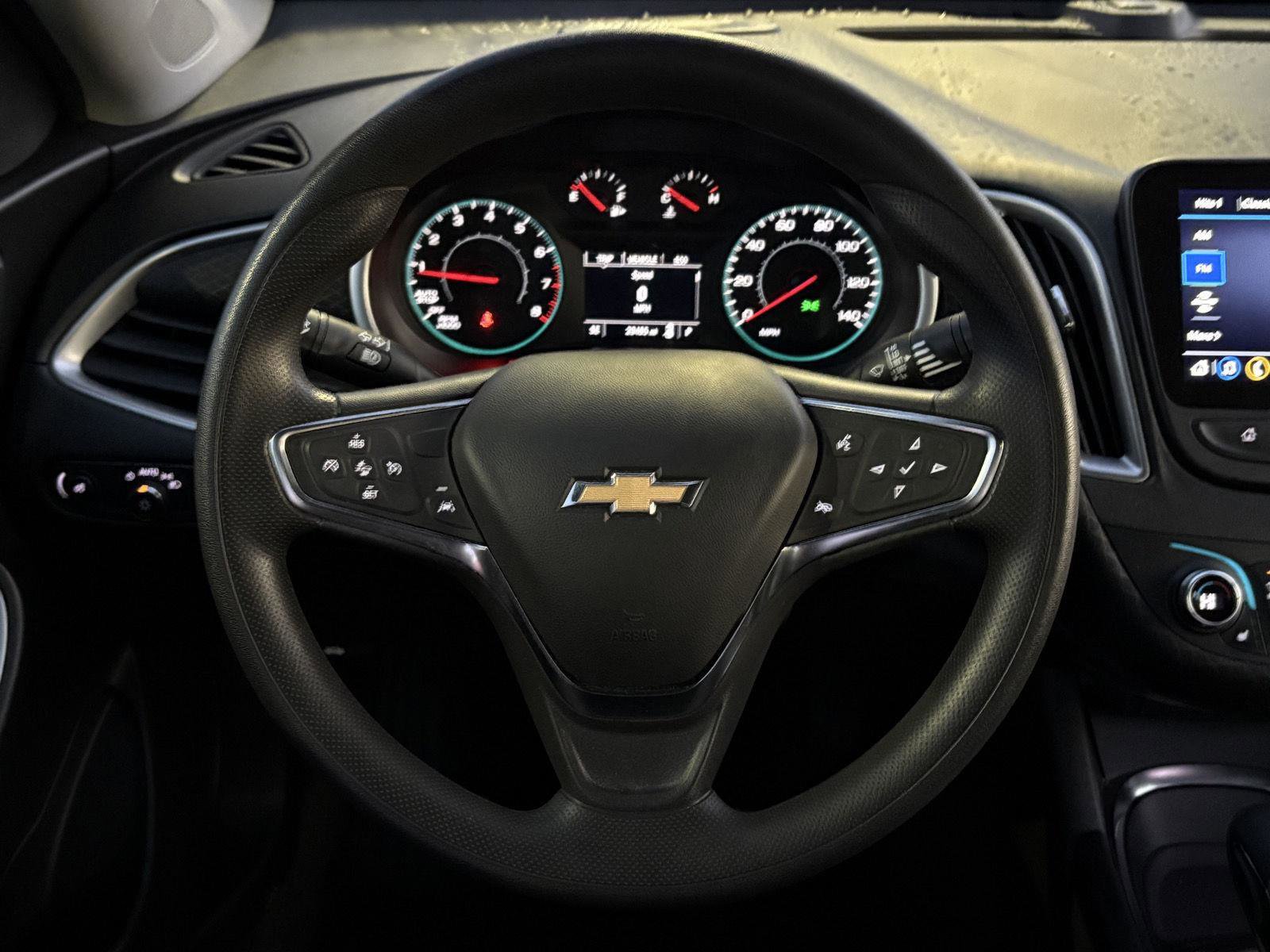 Used 2024 Chevrolet Malibu LT image 8