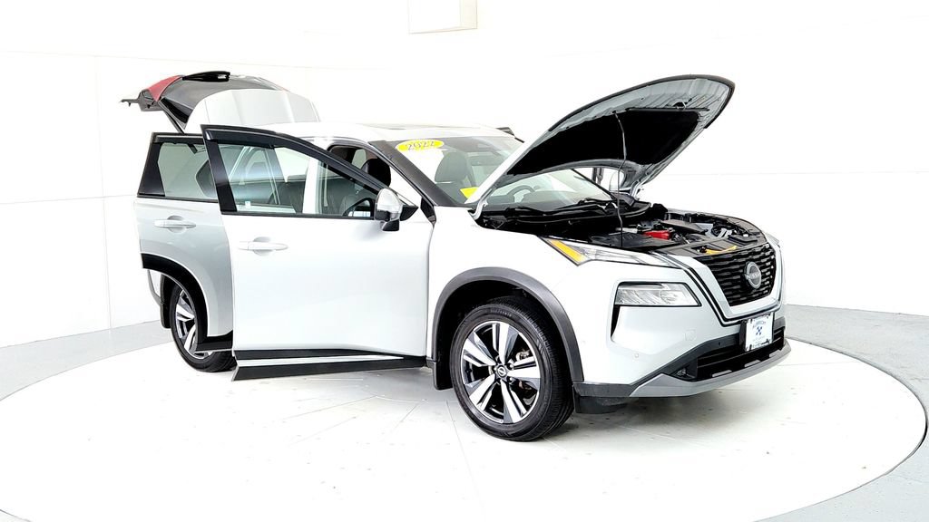 Used 2022 Nissan Rogue SL w/ SL Premium Package AWD/4WD image 12