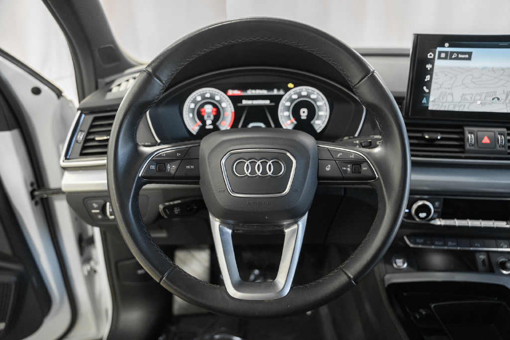 Used 2023 Audi Q5 2.0T Premium Plus w/ Premium Plus Package AWD/4WD image 29