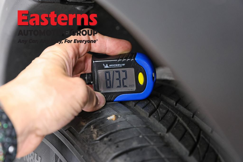 Used 2024 Nissan Pathfinder S AWD/4WD image 30