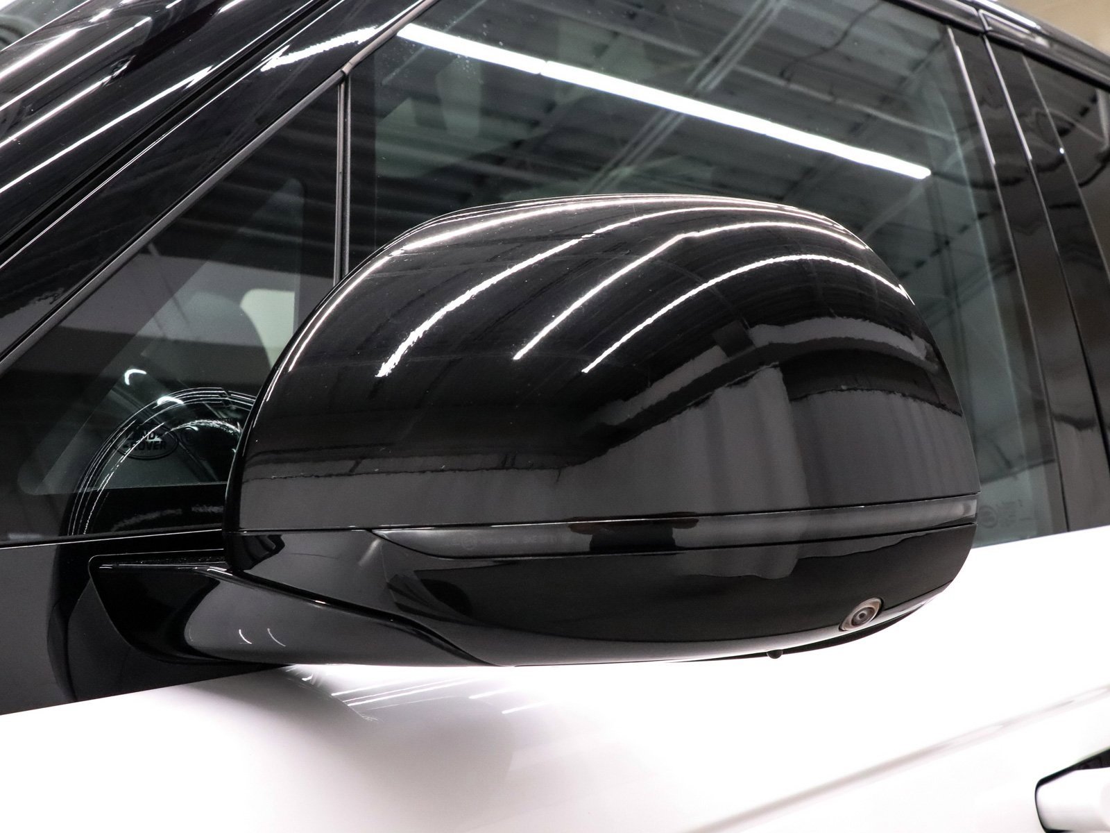 Used 2024 Land Rover Range Rover Autobiography image 60