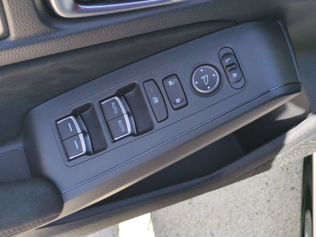 Used 2025 Honda Civic Type R image 14