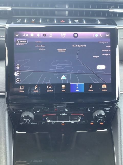 Certified 2023 Jeep Grand Cherokee Limited AWD/4WD image 25