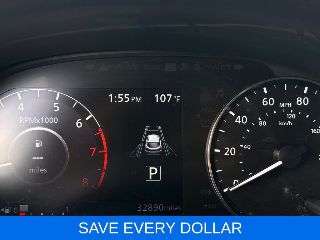 Used 2023 Nissan Kicks SR FWD image 10