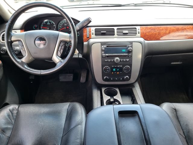 Used 2012 GMC Yukon XL SLT w/ SLT-2 Equipment Package AWD/4WD image 28