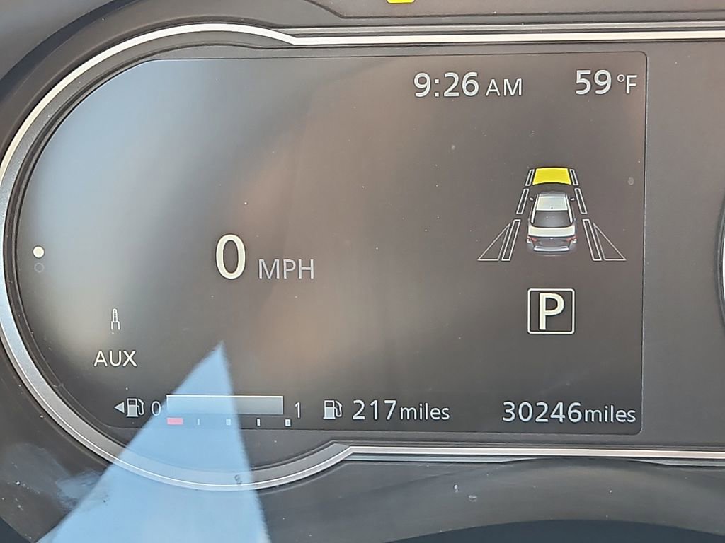 Used 2025 Nissan Versa SV FWD image 18