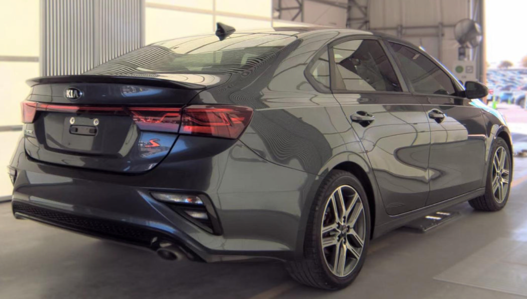 Used 2019 Kia Forte S w/ S Premium Package FWD image 3