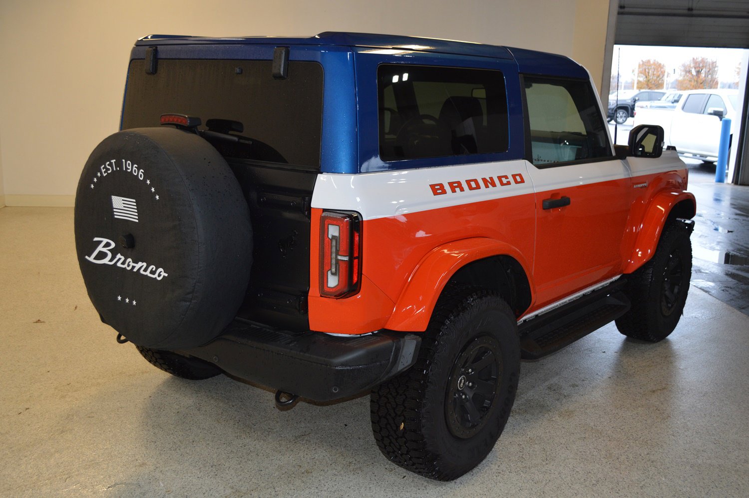 Used 2025 Ford Bronco Stroppe Edition image 3