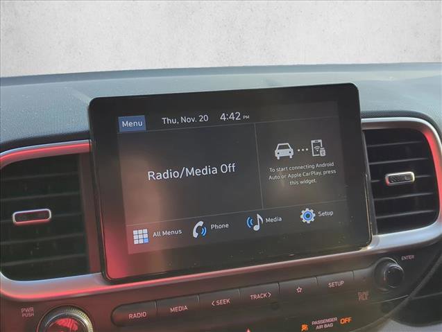 Used 2024 Hyundai Venue SEL image 14