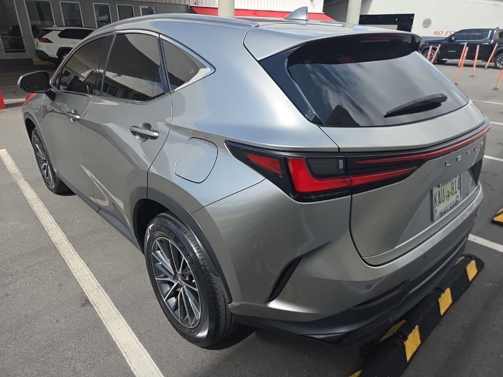 Used 2023 Lexus NX 250 FWD w/ Premium Package image 3