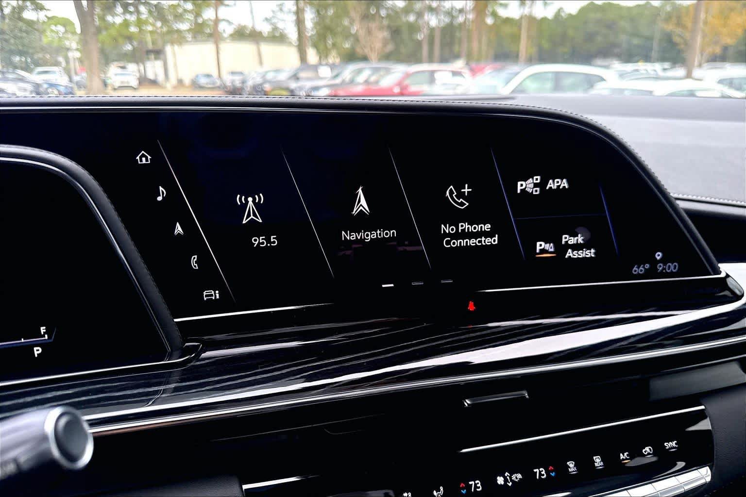 Used 2021 Cadillac Escalade Sport w/ Driver Assist Tech Package AWD/4WD image 34