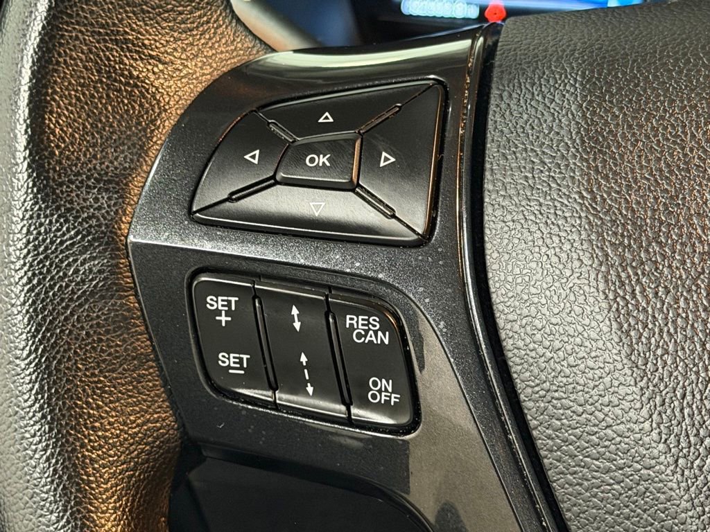 Used 2019 Ford Explorer XLT w/ Equipment Group 202A AWD/4WD image 37