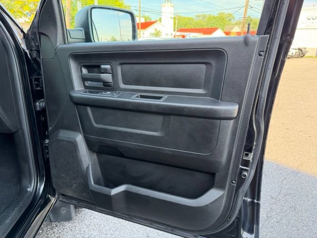 Used 2019 RAM 1500 Express AWD/4WD image 23
