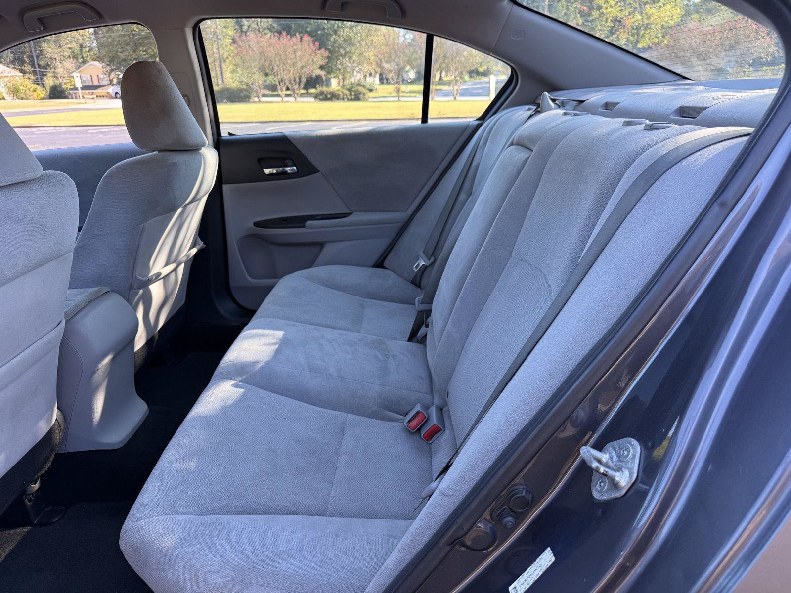 Used 2013 Honda Accord LX image 36