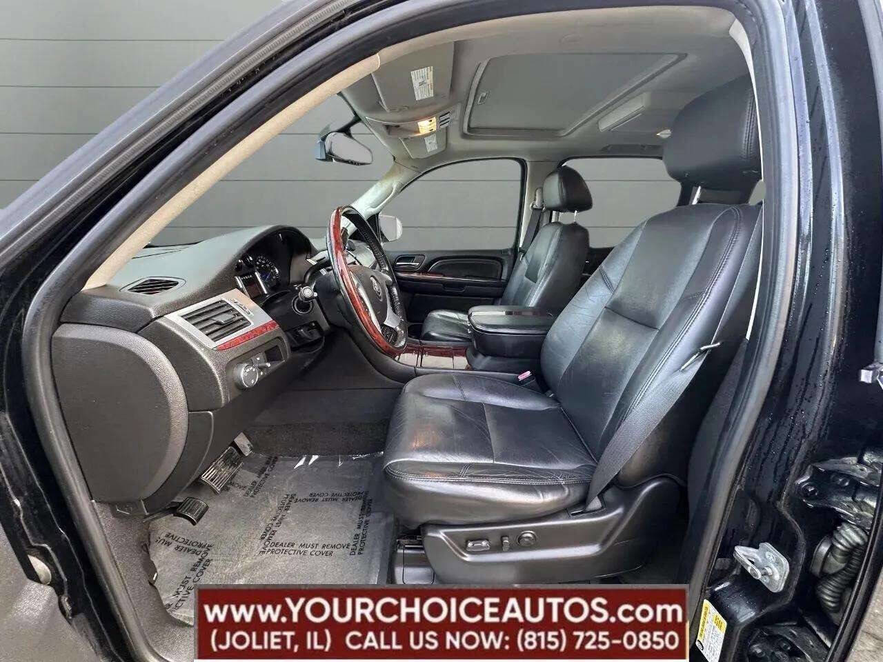 Used 2007 Cadillac Escalade ESV AWD w/ Information Package image 25