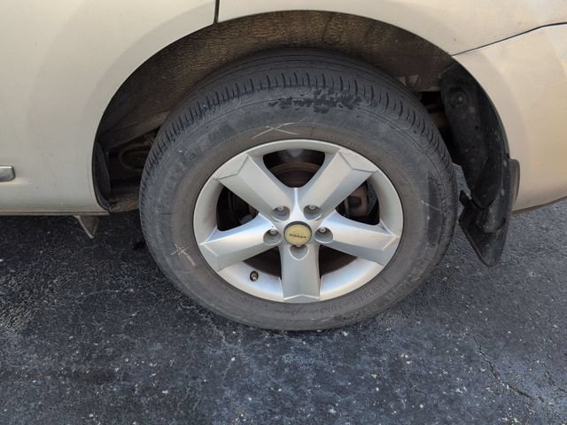 Used 2012 Nissan Rogue S w/ Special Edition Pkg FWD image 8