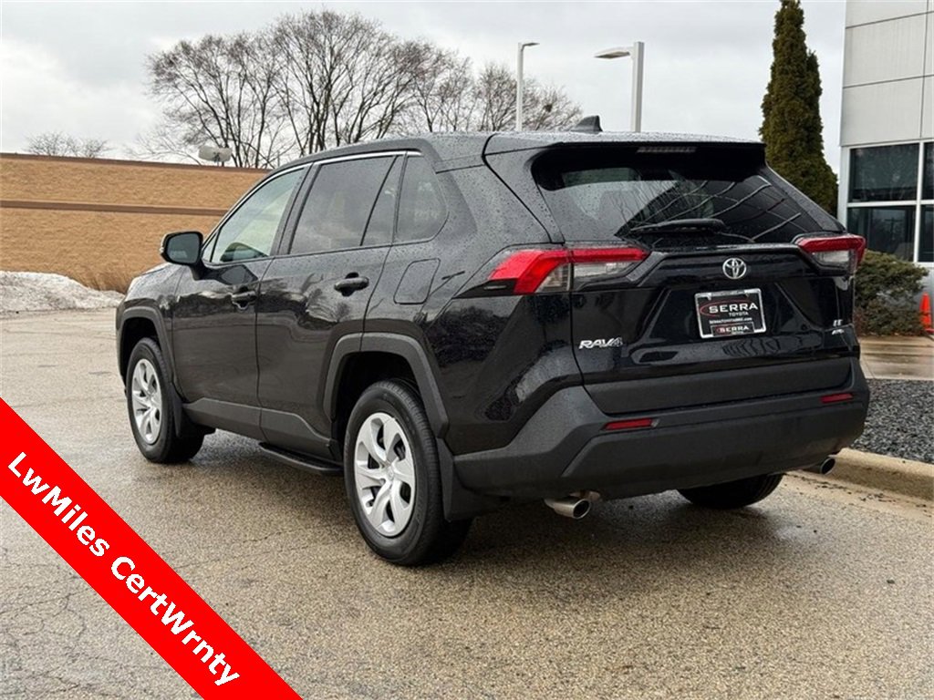 Used 2025 Toyota RAV4 LE image 5