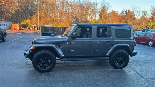 Used 2020 Jeep Wrangler Unlimited Sahara image 6