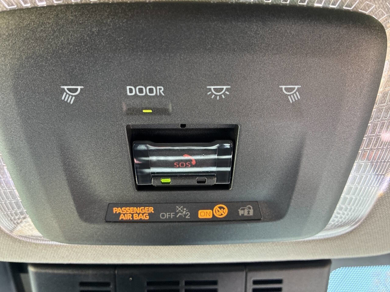 Used 2023 Toyota Prius Prime FWD image 27