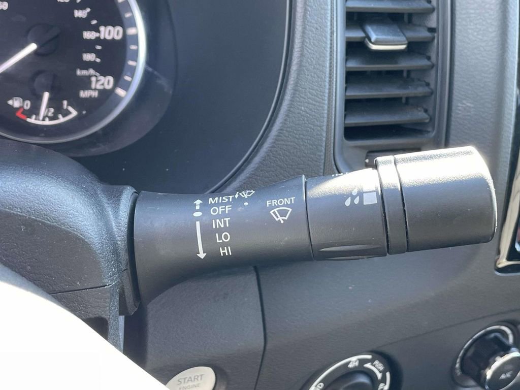 Used 2022 Nissan Frontier S w/ Technology Package image 22