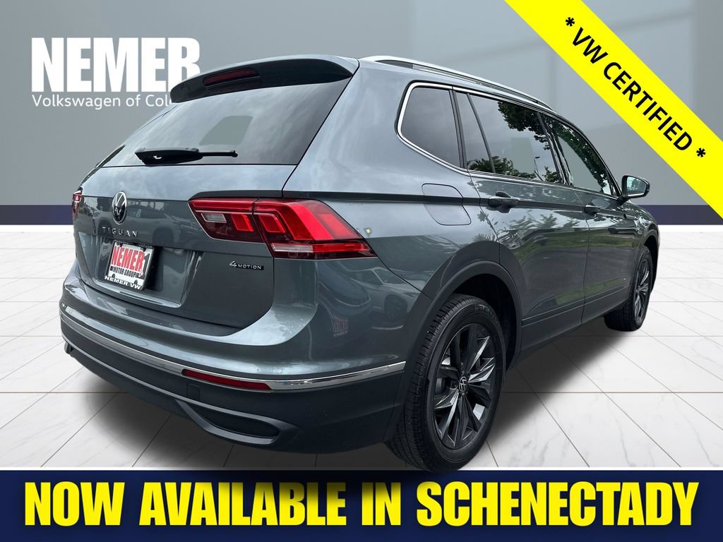 Certified 2024 Volkswagen Tiguan SE AWD/4WD image 4