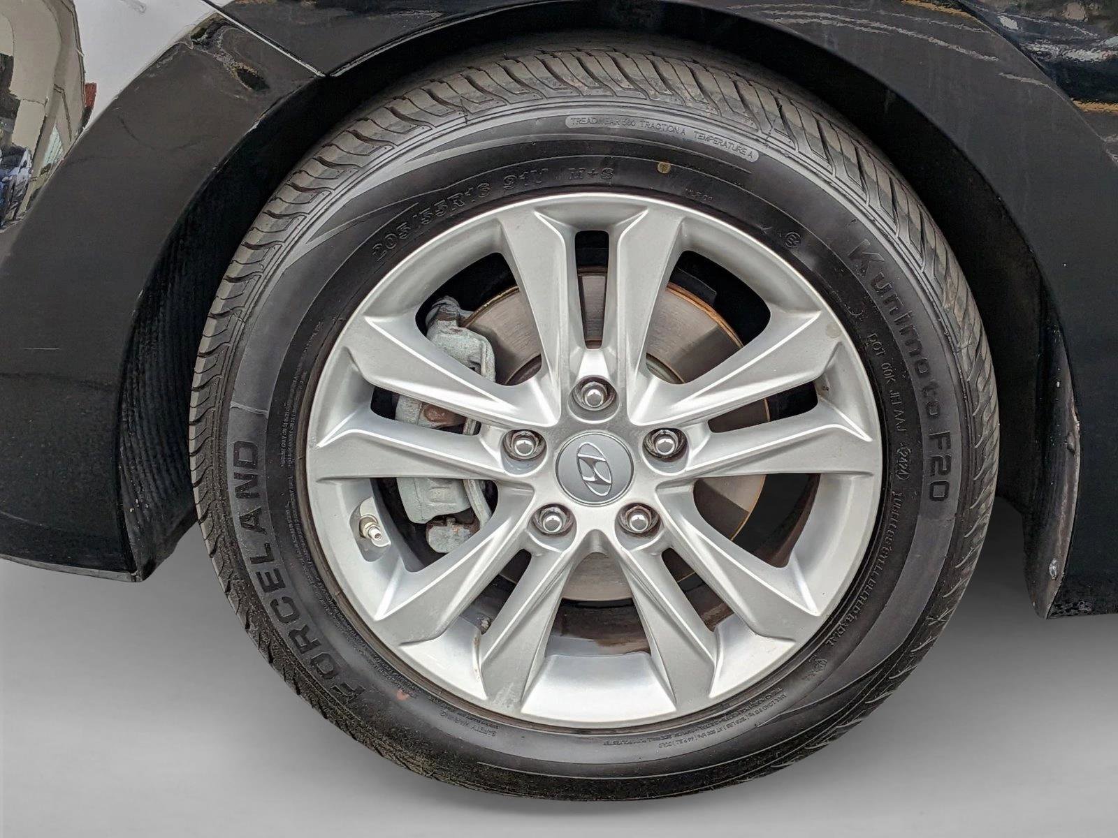 Used 2013 Hyundai Elantra GT FWD image 22