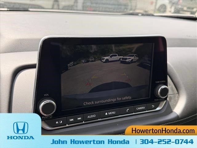Used 2024 Nissan Rogue SV AWD/4WD image 24