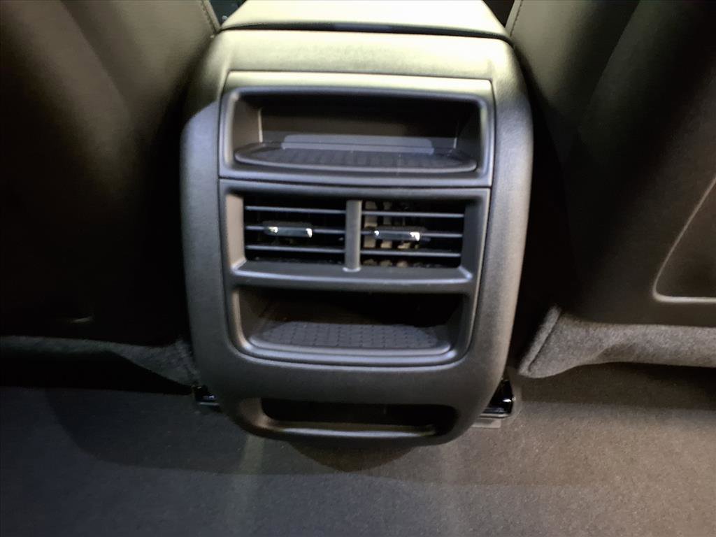 Certified 2024 Cadillac XT5 Luxury image 15