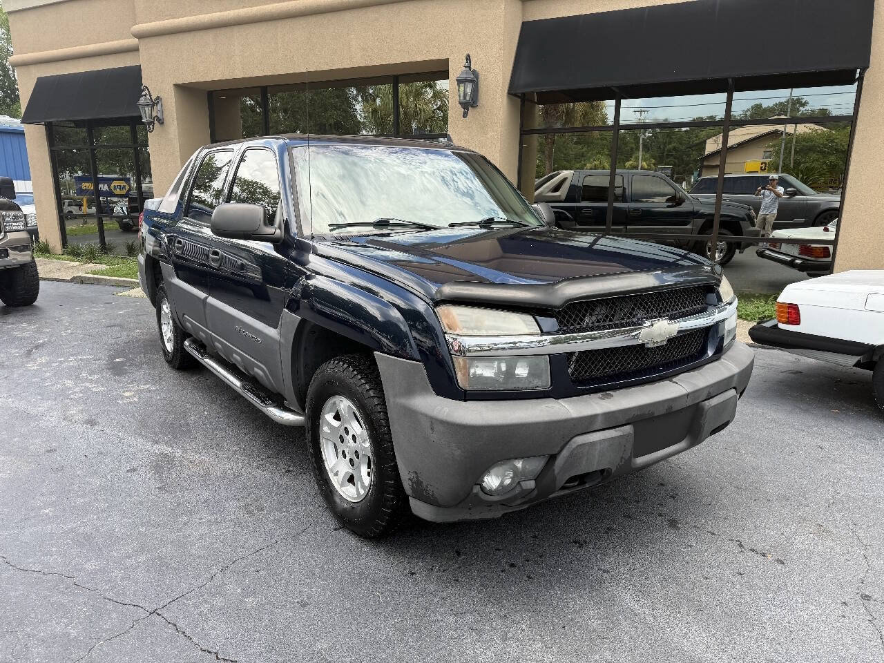 Used Chevrolet Avalanche Z71 for Sale - Kelley Blue Book