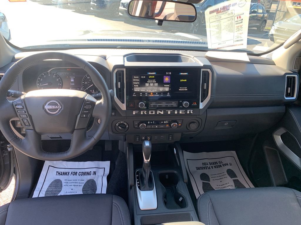 Used 2025 Nissan Frontier SV w/ SV Convenience Package AWD/4WD image 21
