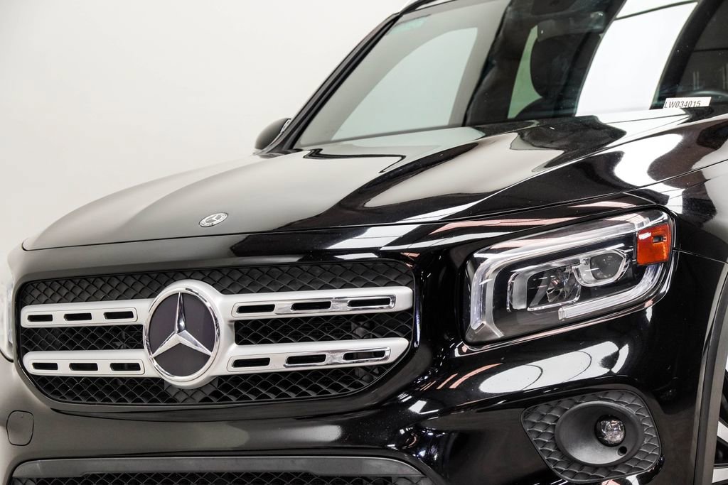 Used 2020 Mercedes-Benz GLB 250 image 2