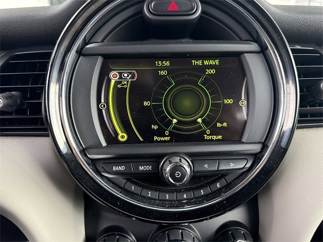 Used 2015 MINI Cooper 2-Door Hardtop image 23