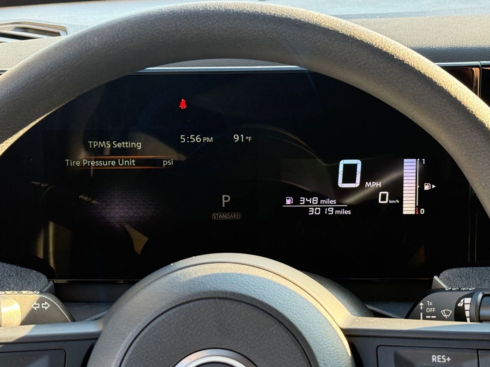 Certified 2025 Nissan Kicks SV image 18