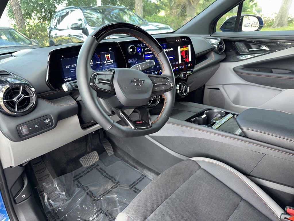Used 2025 Chevrolet Blazer EV SS w/ Performance Package AWD/4WD image 19