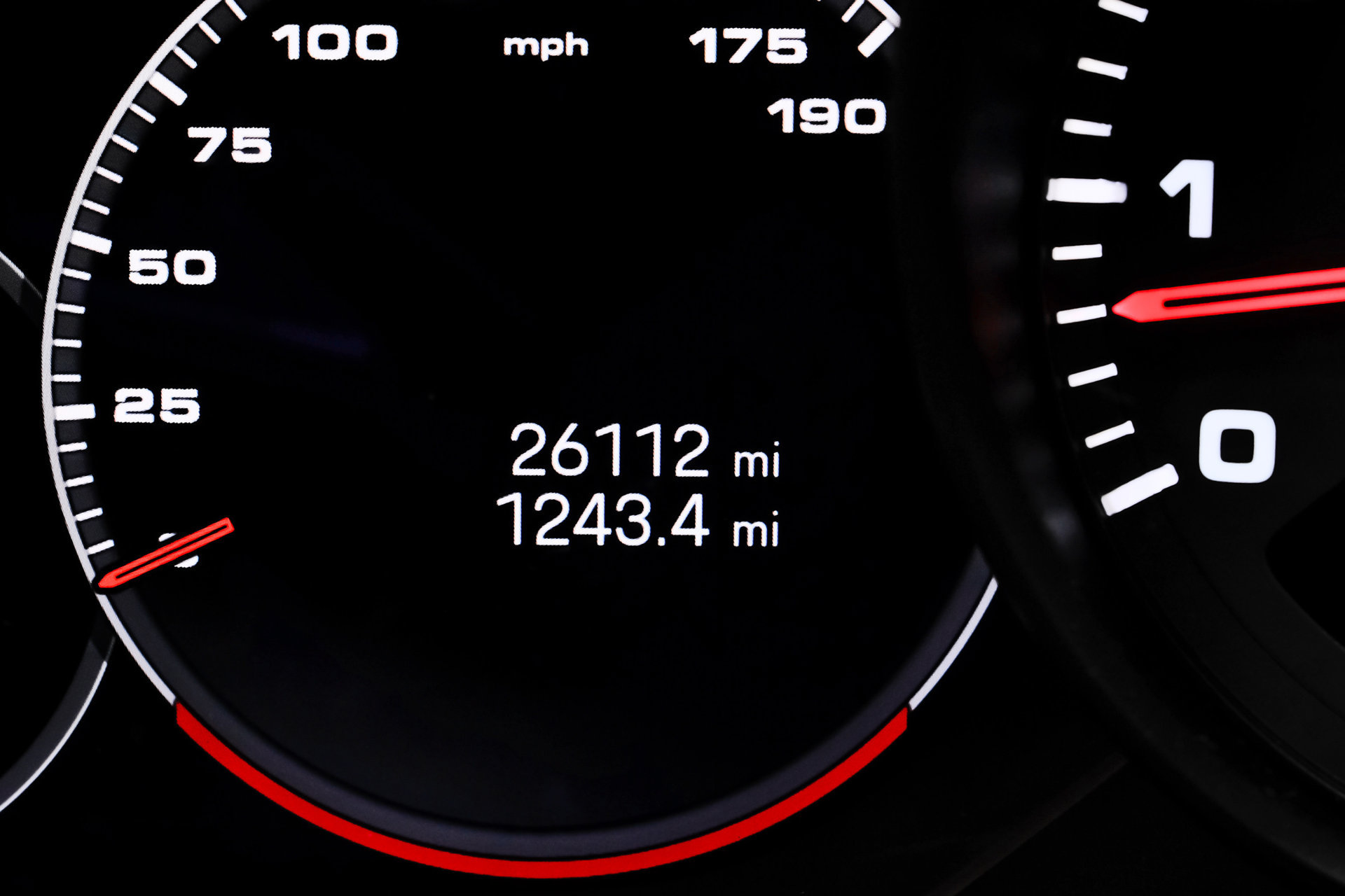 Used 2023 Porsche Panamera Platinum Edition w/ Sportdesign Package RWD image 24