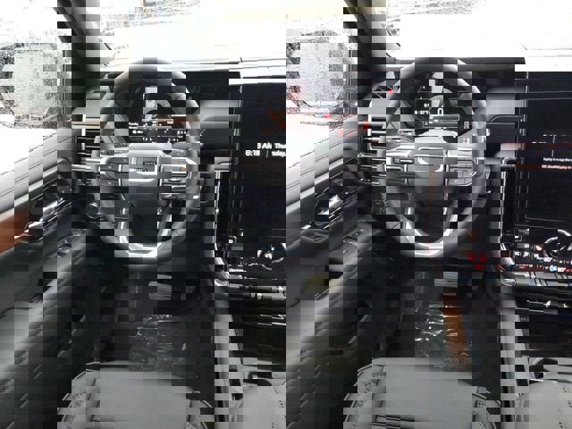 New 2026 GMC Yukon Denali image 13