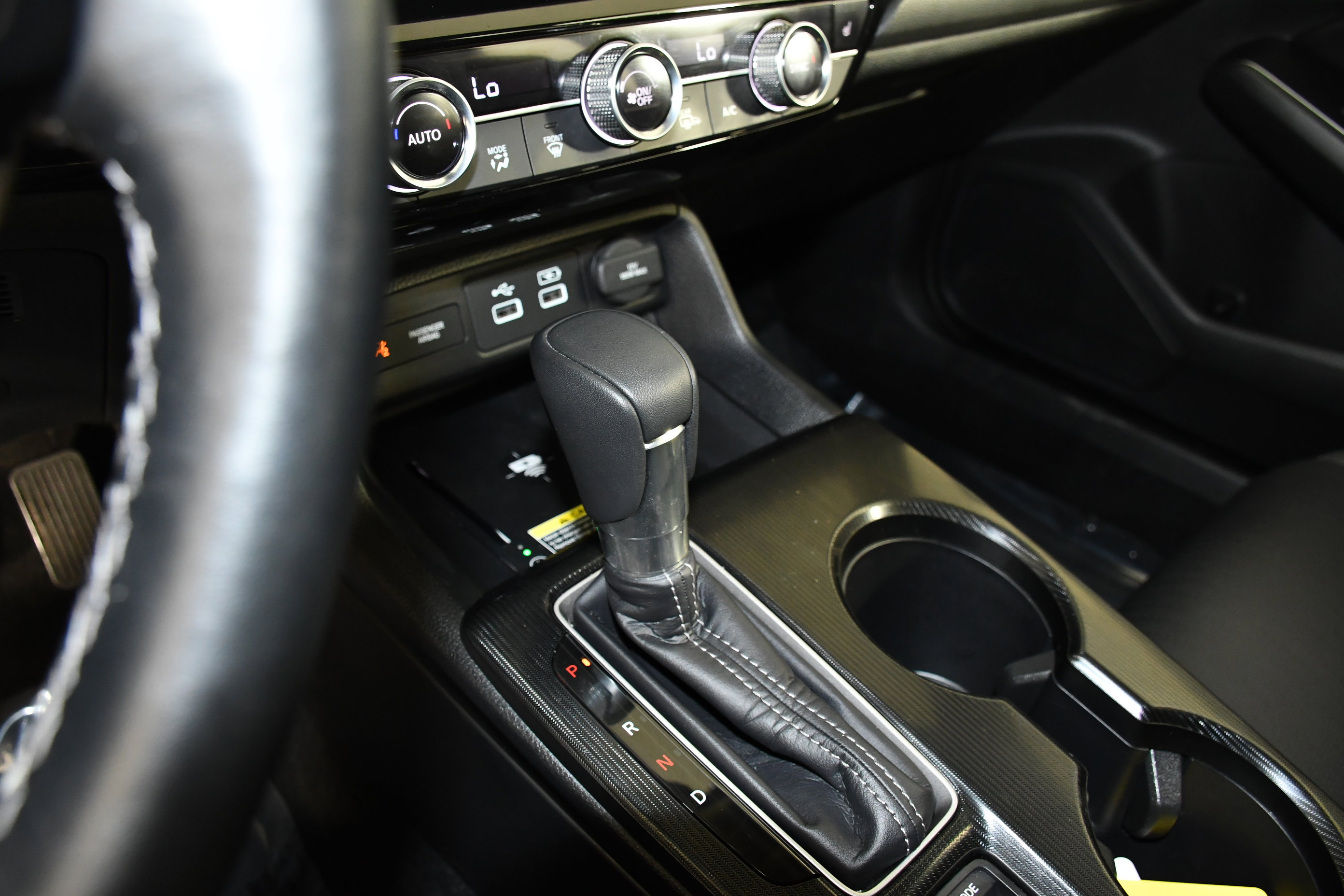 Certified 2024 Honda Civic Touring image 30