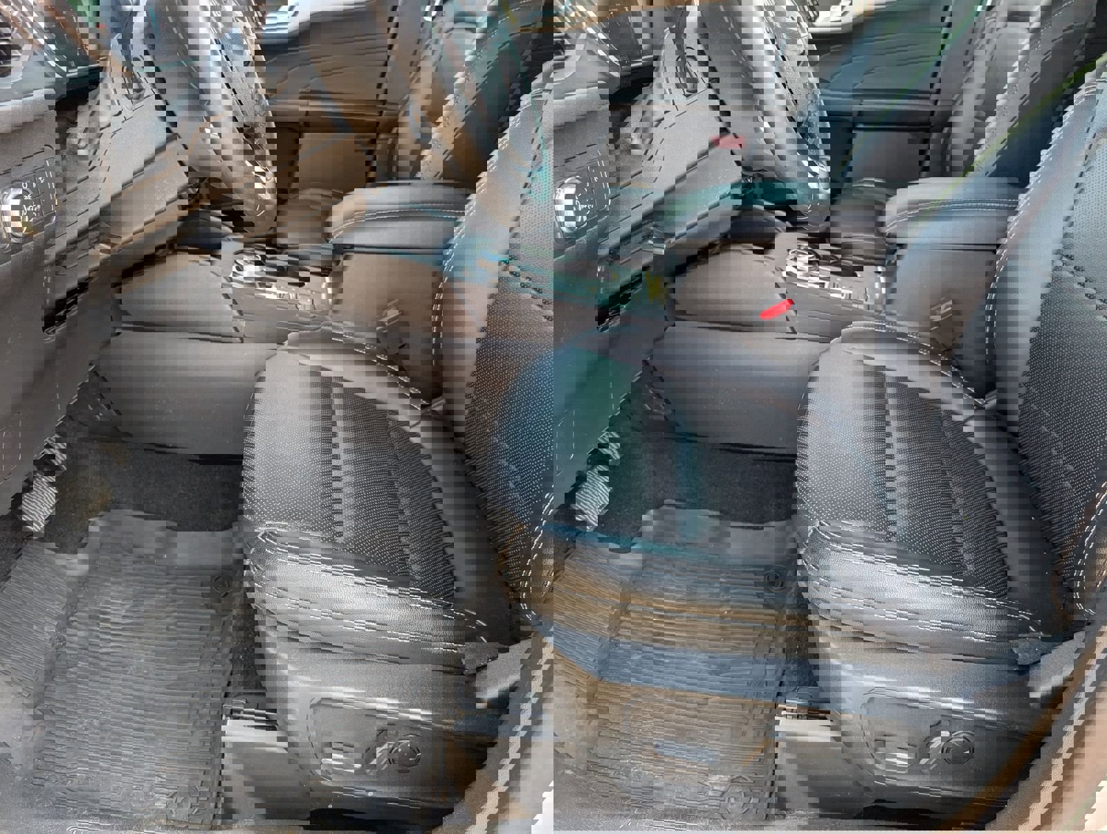 Used 2022 Ford Escape SEL w/ Technology Package image 15