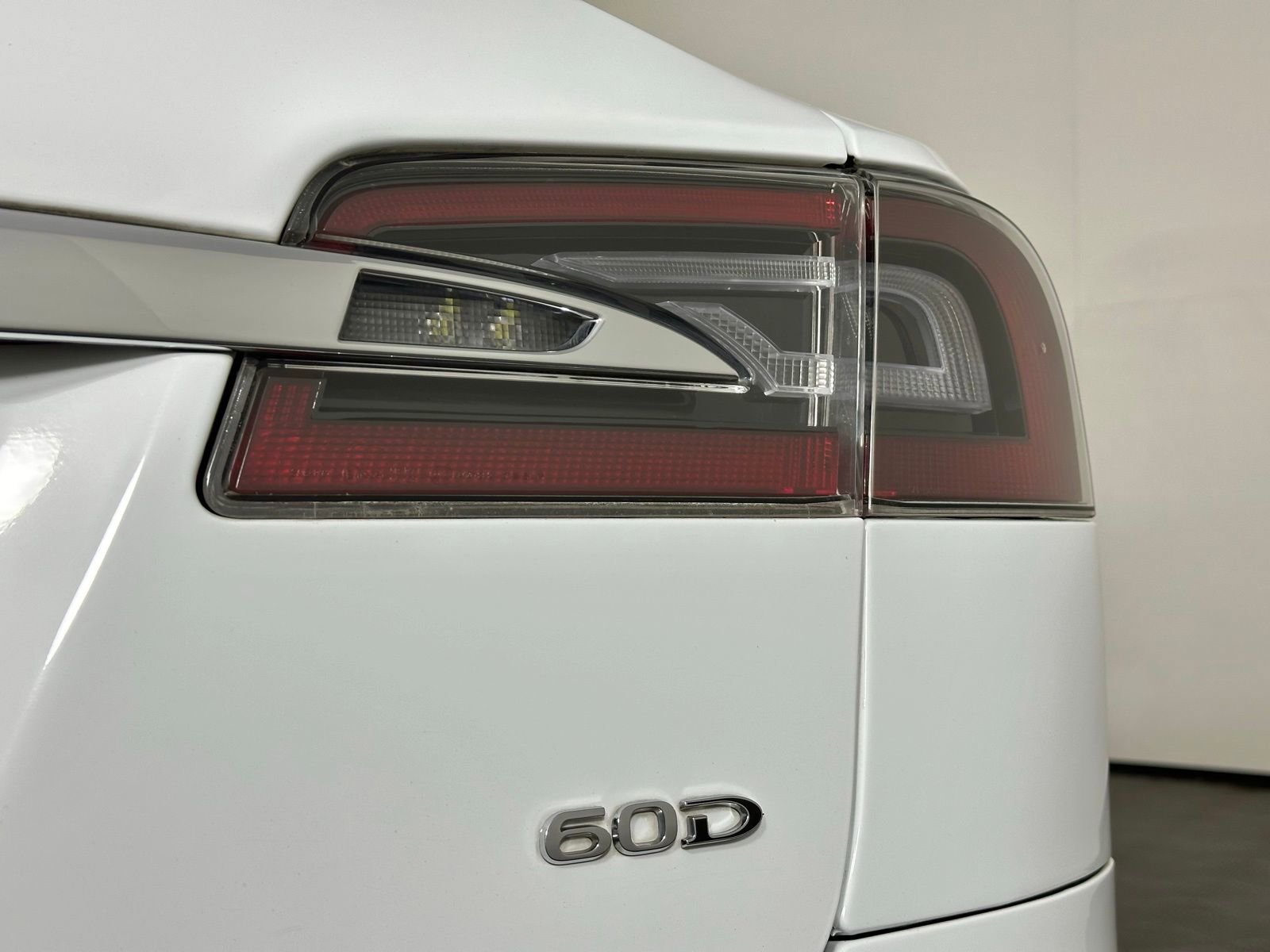 Used 2016 Tesla Model S 75D image 13