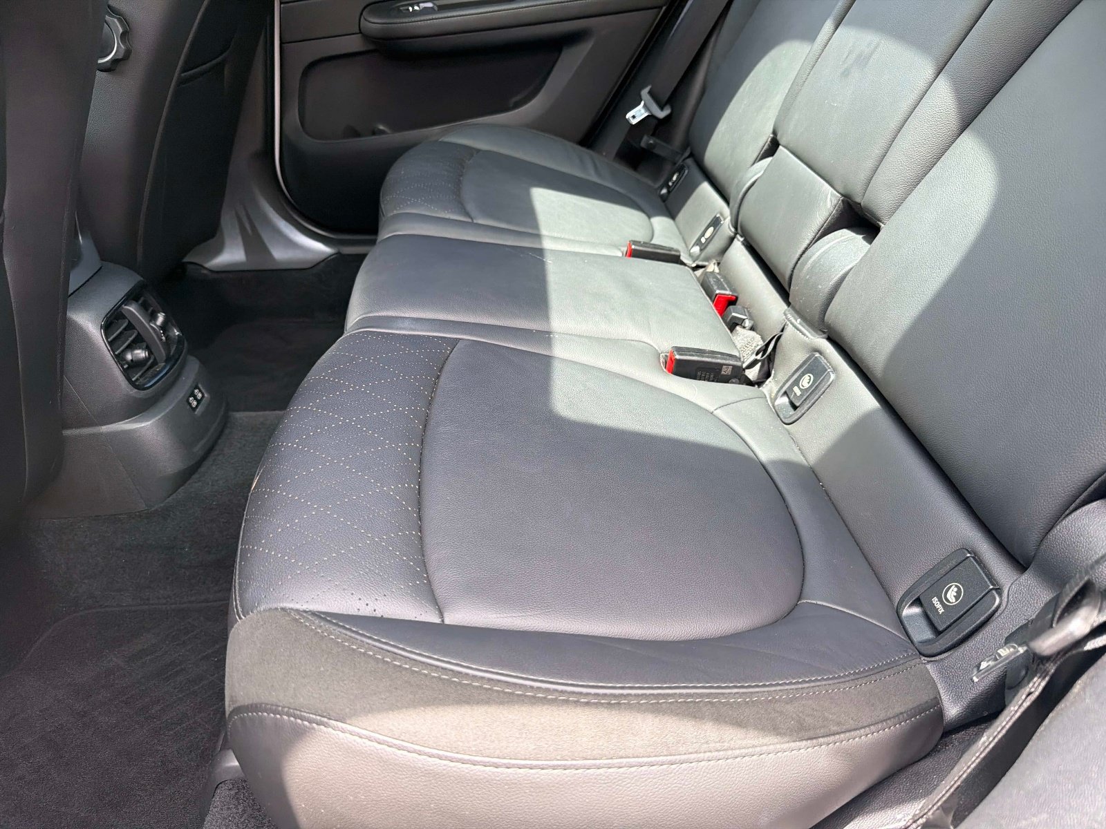 Used 2020 MINI Cooper Countryman S w/ Signature Upholstery Package FWD image 33