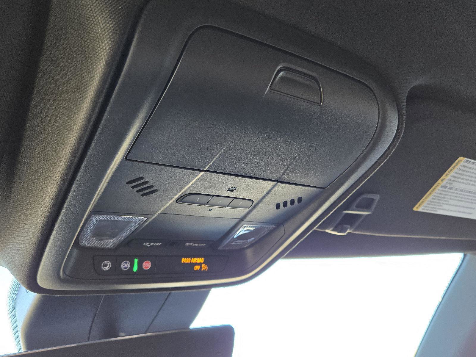 Used 2024 Cadillac XT4 Sport image 25