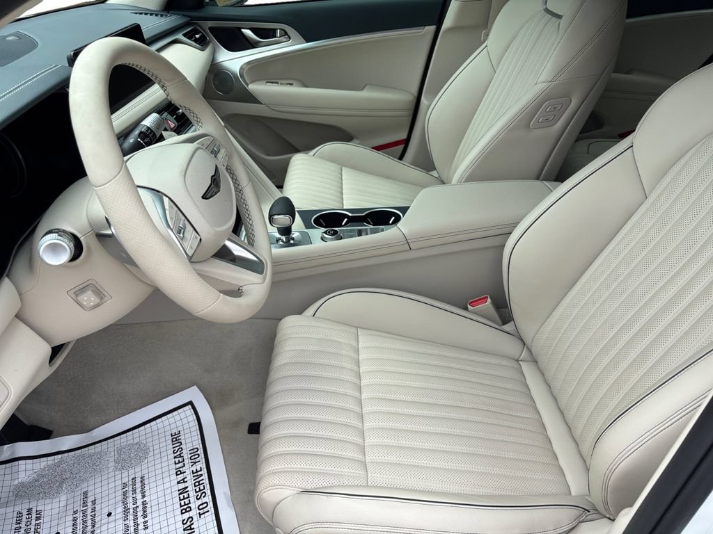 Used 2026 Genesis G70 2.5T Prestige RWD image 10