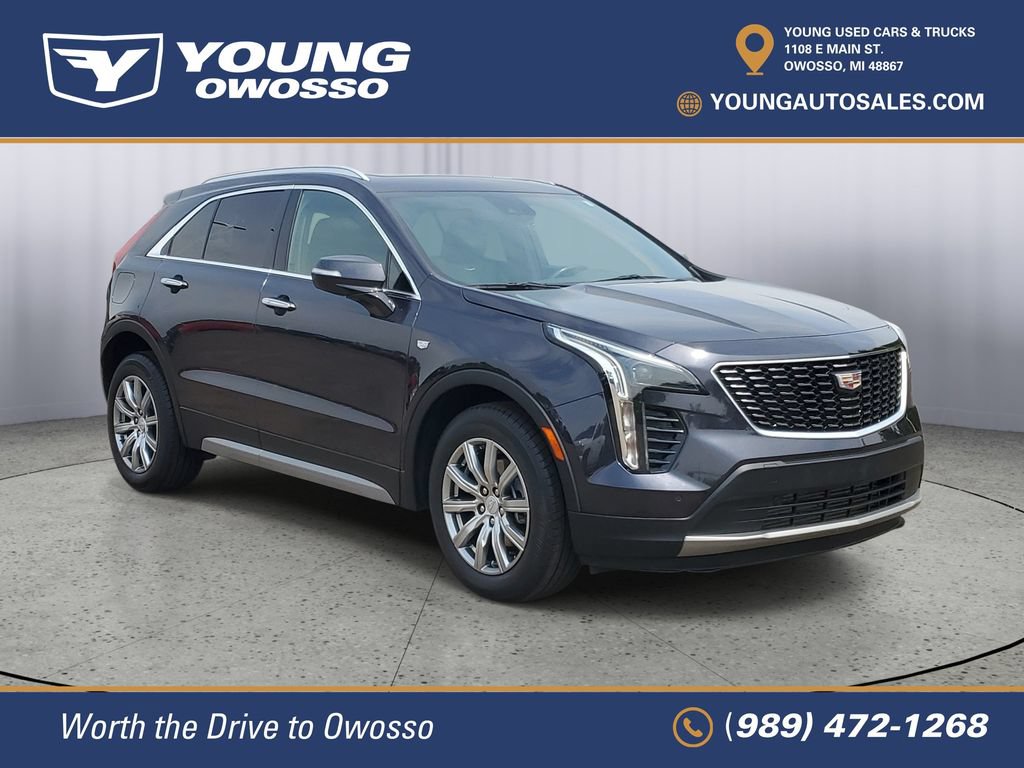 Used 2022 Cadillac XT4 Premium Luxury w/ Cold Weather Package AWD/4WD image 2